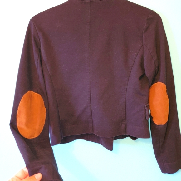 Cropped Blazer - Picture 2 of 3